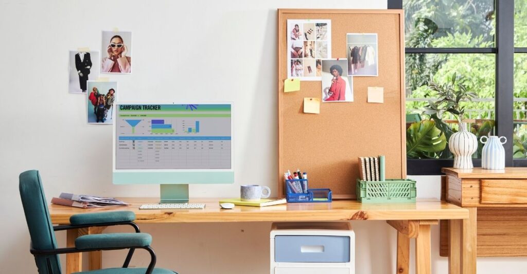 beginner home office workspace
